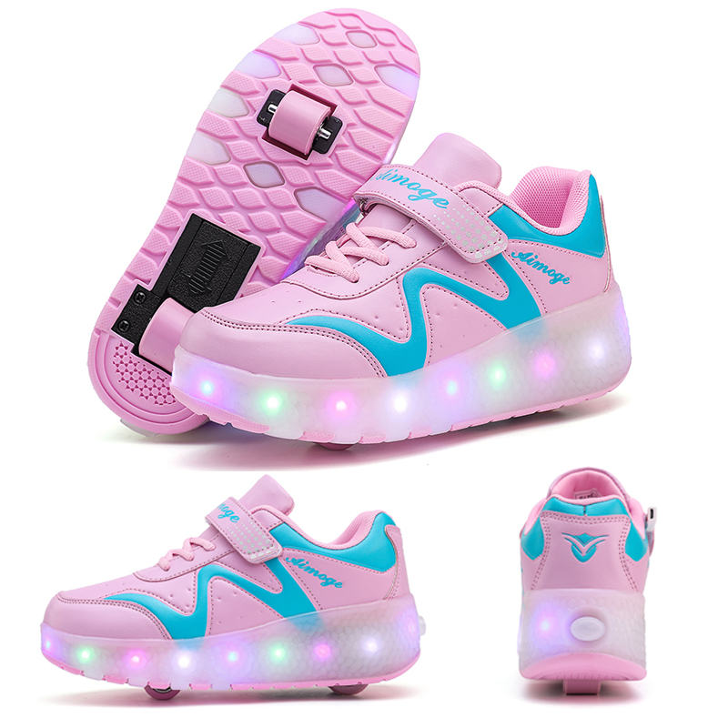 Street Fashion Boy - Sepatu Roda Bercahaya LED Fashionable, Sepatu