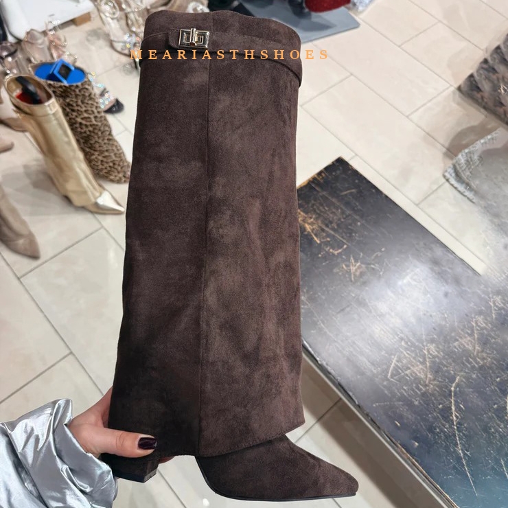 Street Fashion Winter - Sepatu Bot Wanita Hak Tebal Setengah